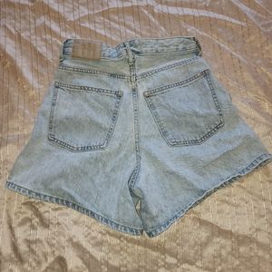 Everlane the A-line denim shorts size 24